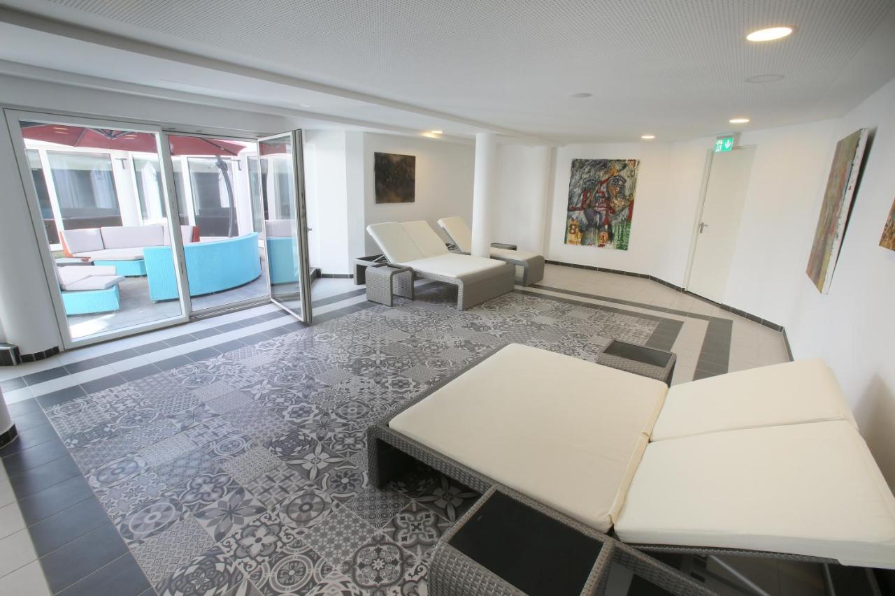 25H Spa-Residenz Pools In & Out, Private Garden & Beach Neusiedl am See Zewnętrze zdjęcie